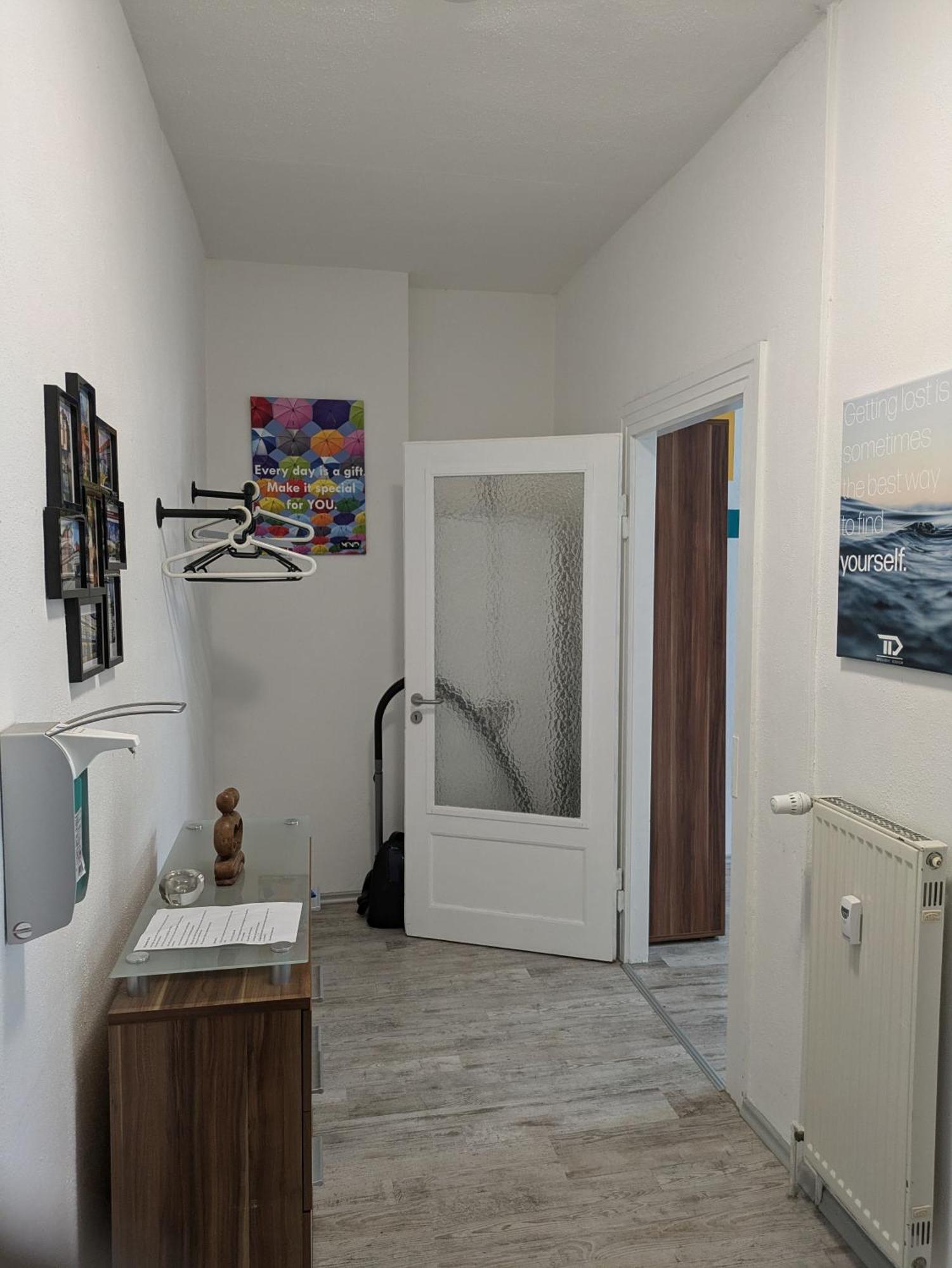 Stylisches 2 Zimmer Apartment Zum Abschalten Erfurt Luaran gambar